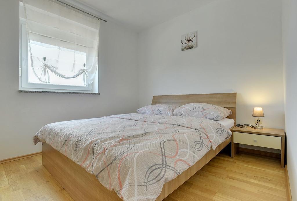 מדולין Apartments Kralj מראה חיצוני תמונה