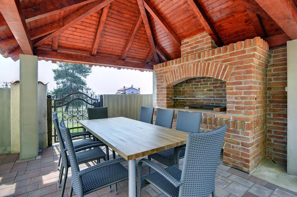 מדולין Apartments Kralj מראה חיצוני תמונה